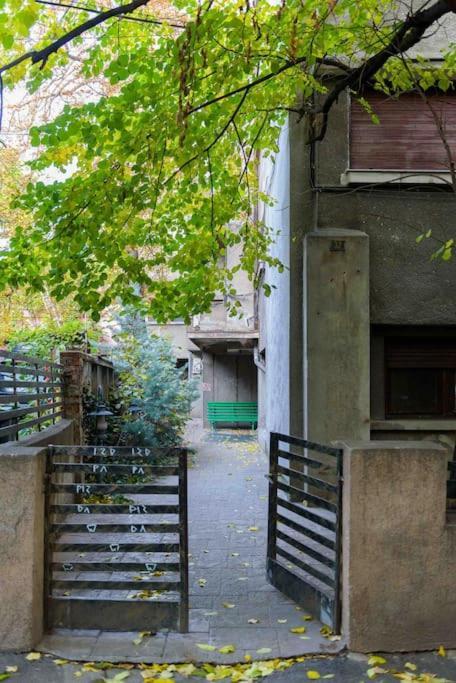 Sunny Studio - Top Location - Green View Balcony Букурещ Екстериор снимка